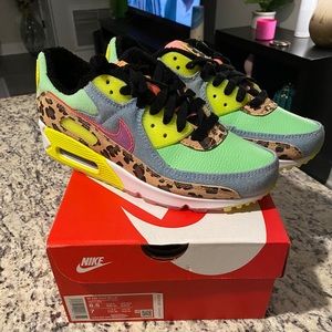 ❌SOLD❌ Nike Air Max 90 LX